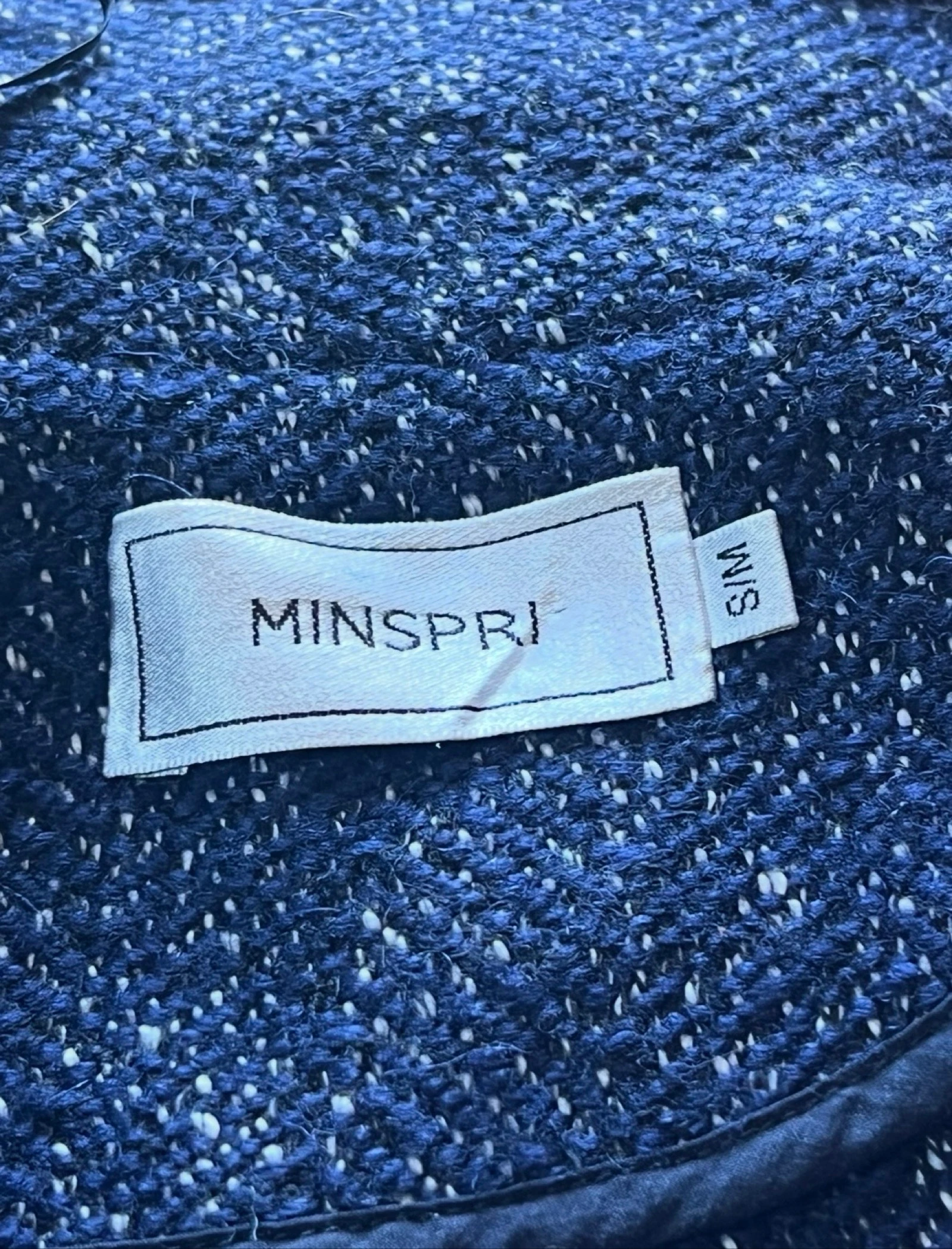 Minspri vest met twee kleuren van gemengde wol – photo 10